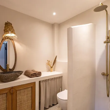 Lägenhet Cavo Dio 2 - Beachfront Bliss - Cozy Pool Sunsets Dhiminio