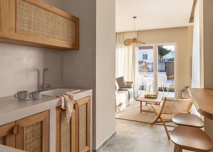 Cavo Dio 2 - Beachfront Bliss - Cozy Pool Sunsets Lägenhet *