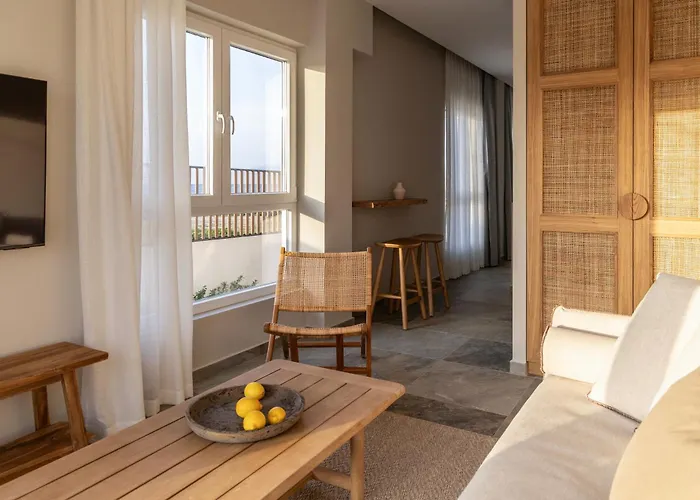 Lägenhet Cavo Dio 2 - Beachfront Bliss - Cozy Pool Sunsets *