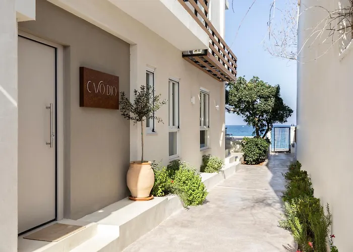 Lägenhet Cavo Dio 2 - Beachfront Bliss - Cozy Pool Sunsets *