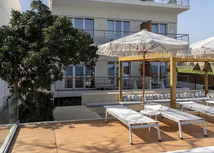 Cavo Dio 2 - Beachfront Bliss - Cozy Pool Sunsets Lägenhet *